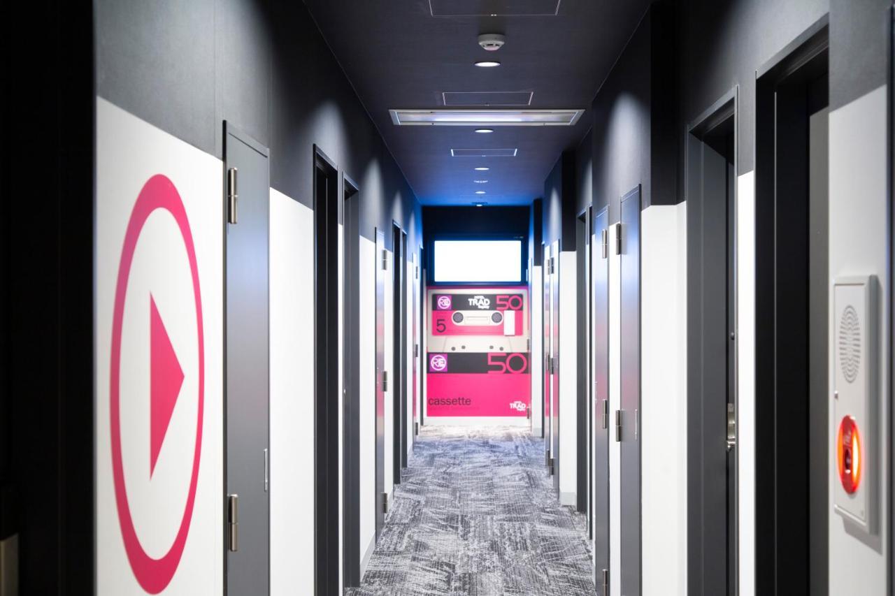 Hotel Trad Replay Osaka Bagian luar foto