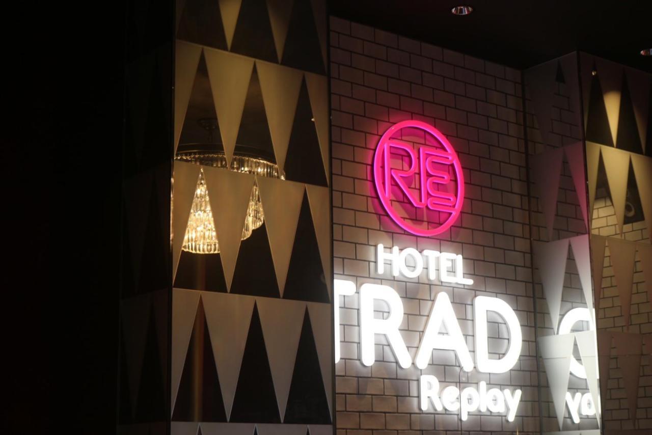 Hotel Trad Replay Osaka Bagian luar foto